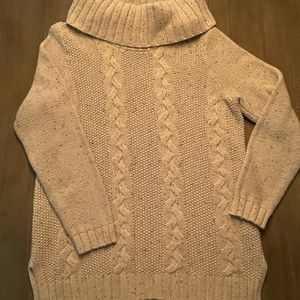 Old Navy Chunky Knit Cable Knit Turtleneck Sweater